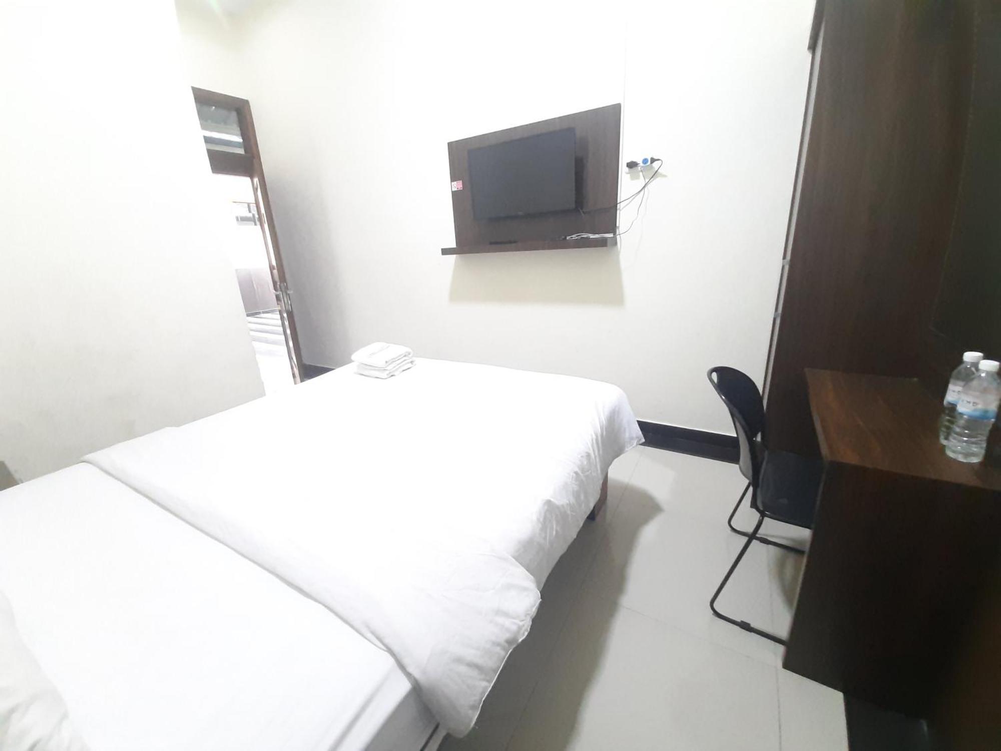 Urbanview Alfiya Hotel Lampung Bandar Lampung Bagian luar foto