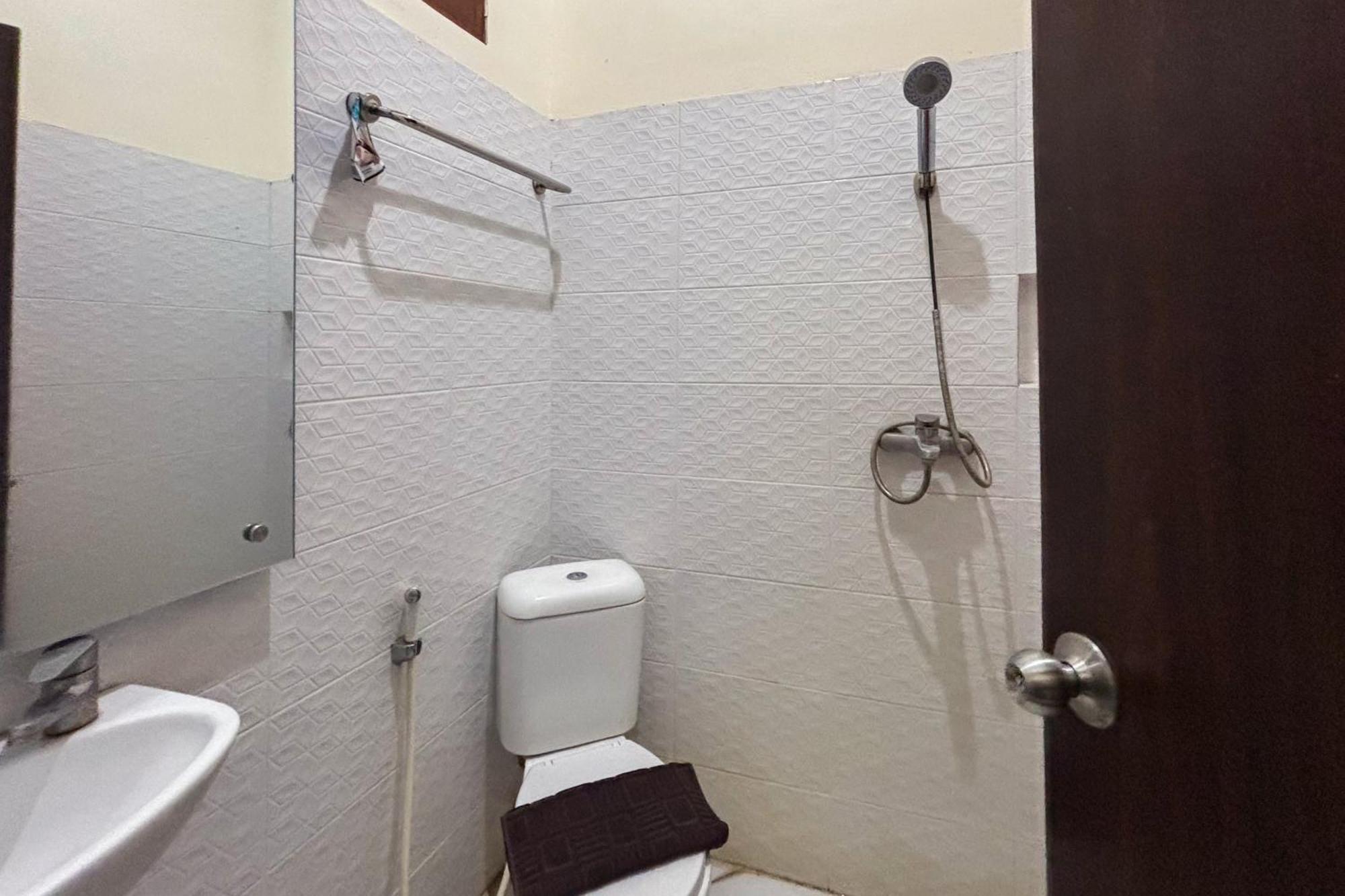 Urbanview Alfiya Hotel Lampung Bandar Lampung Bagian luar foto