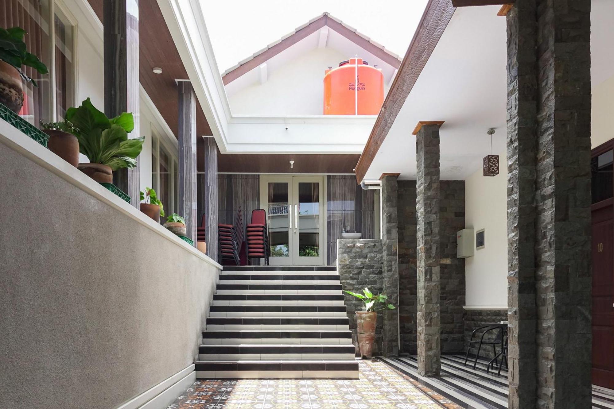 Urbanview Alfiya Hotel Lampung Bandar Lampung Bagian luar foto